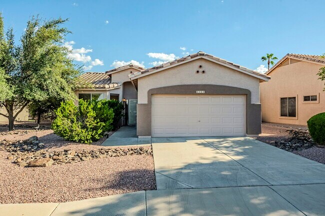 Building Photo - 4269 E Cassia Ln