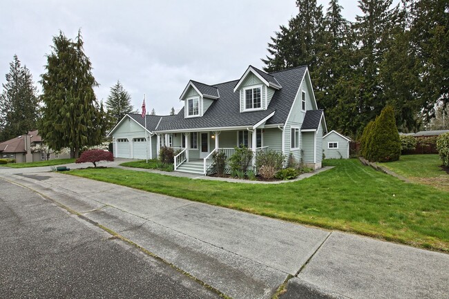 Building Photo - Beautiful Home in Gleneagle Neighborhood