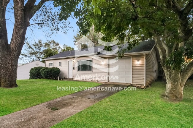 Building Photo - 16 Sillman Ct