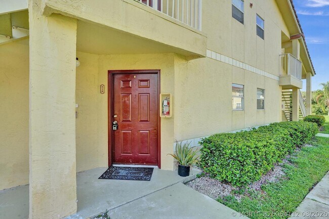 Foto del edificio - 12650 Vista Isles Dr