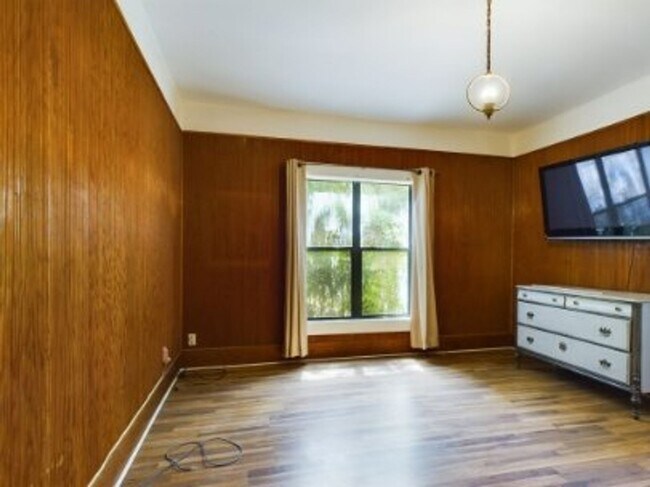 Foto del edificio - Cozy three bedroom in Hye Texas