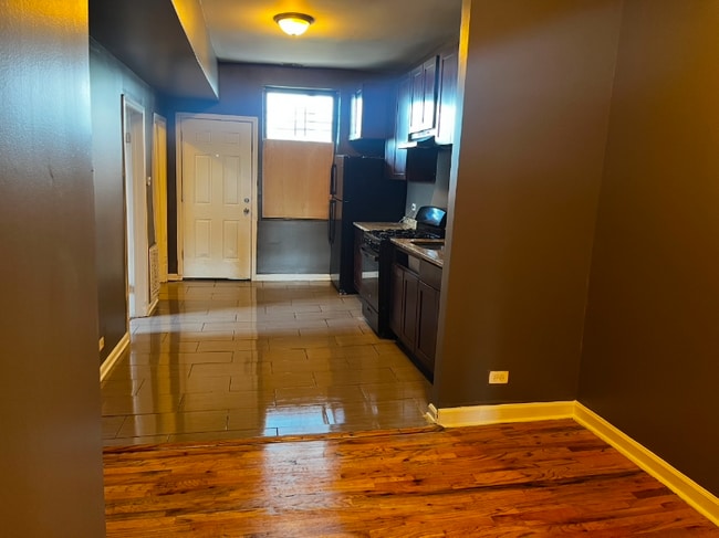 Photo - 7040 S Emerald Ave Apartment