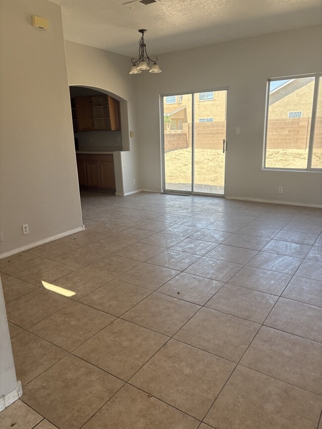 Building Photo - 1607 Costilla Rd