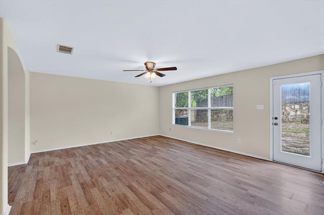 Building Photo - 7401 Cowhand Ct