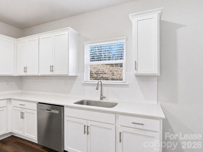 Foto del edificio - 10971 Claystone Dr
