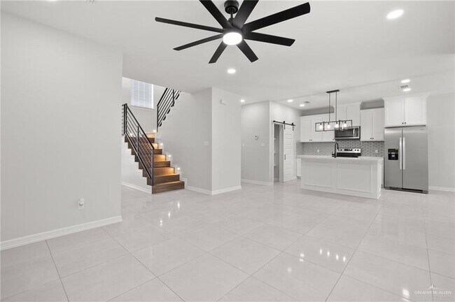 Foto del edificio - 714 W Seminole Ave