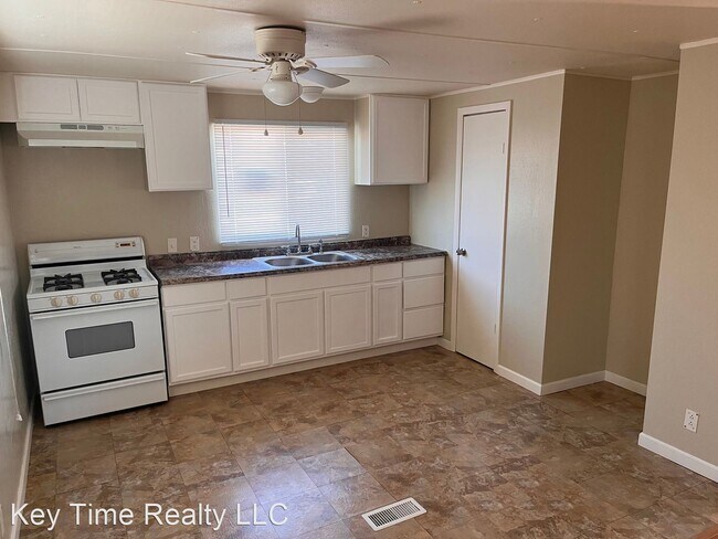 Building Photo - 2 br, 1 bath House - 850 Sea Spray Dr