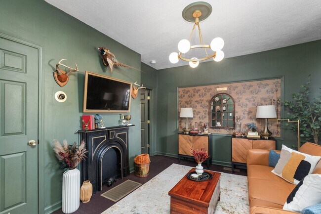 Foto del edificio - 619 Taylor Ave