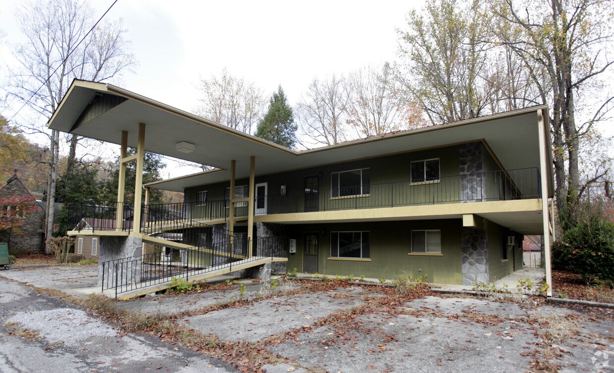 561 Reagan Dr, Gatlinburg, TN 37738 Apartments Gatlinburg, TN