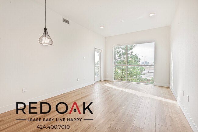 Foto del edificio - 1331-1333 W 7th St