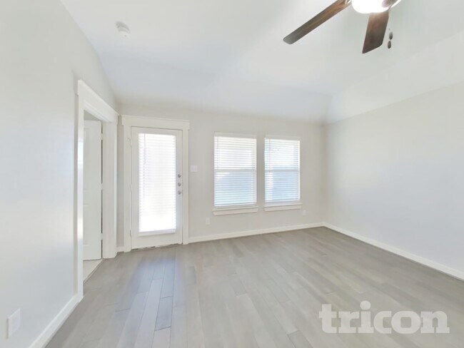 Foto del edificio - 12719 Gallowhill Dr