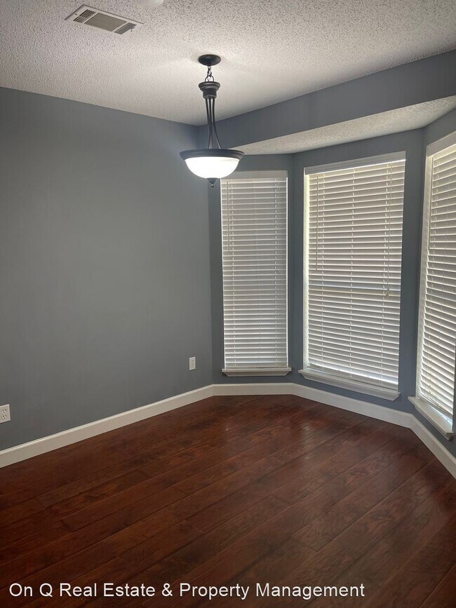 Building Photo - 3 br, 2 bath House - 1600 Courtney Cove