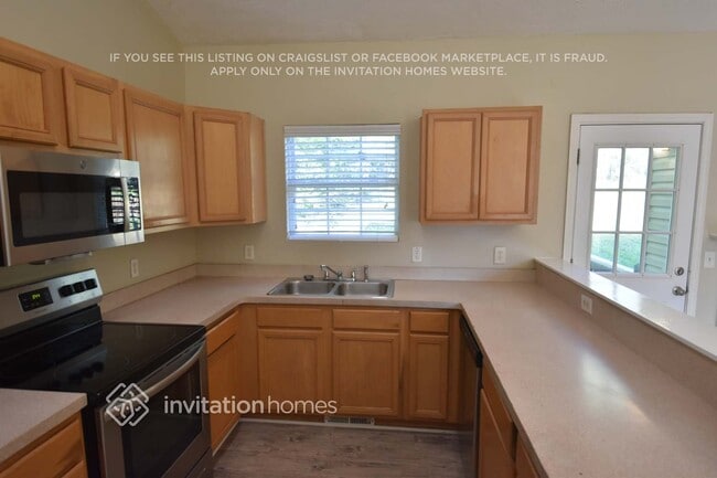 Building Photo - 8345 Gabriel Ct