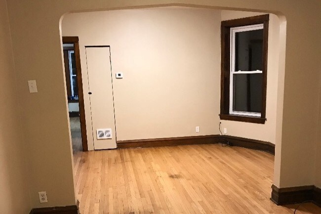 Foto del edificio - 2848-50 W.Diversey