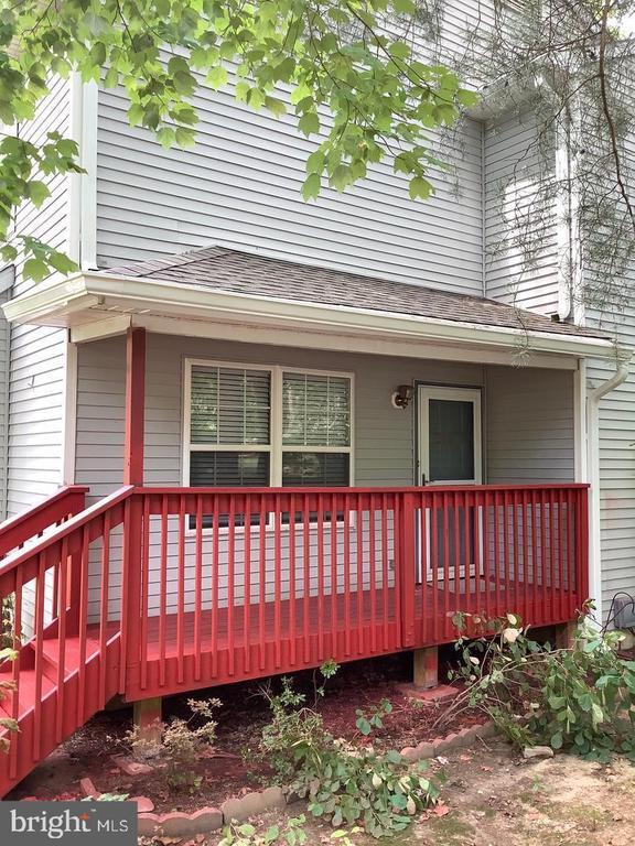 Building Photo - 235 Balin Ct