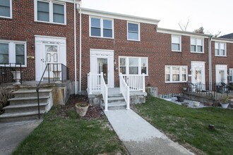 Building Photo - 1128 Newfield Rd