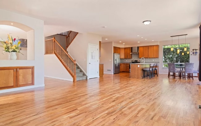 Foto del edificio - 1395 E 100th Ln