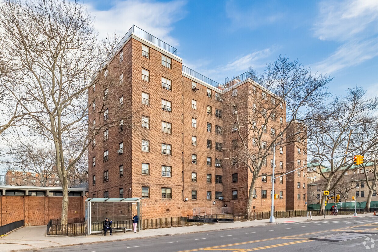 Foto principal - 60 Kingsland Ave