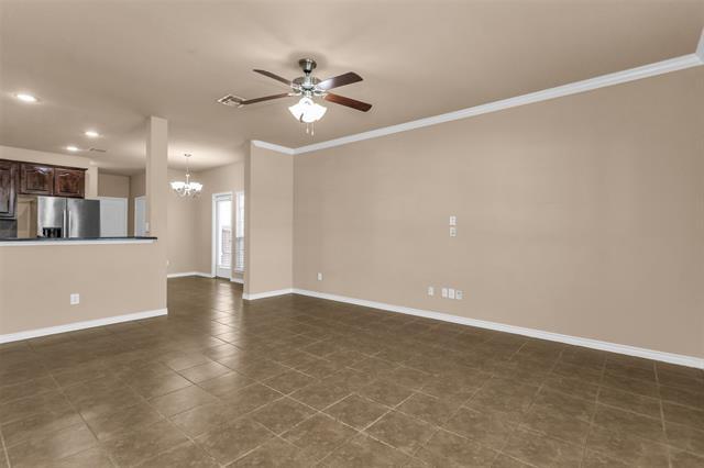 Foto del edificio - 4924 Stray Creek Ln