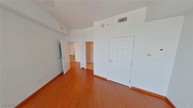 Building Photo - 200 W Sahara Ave