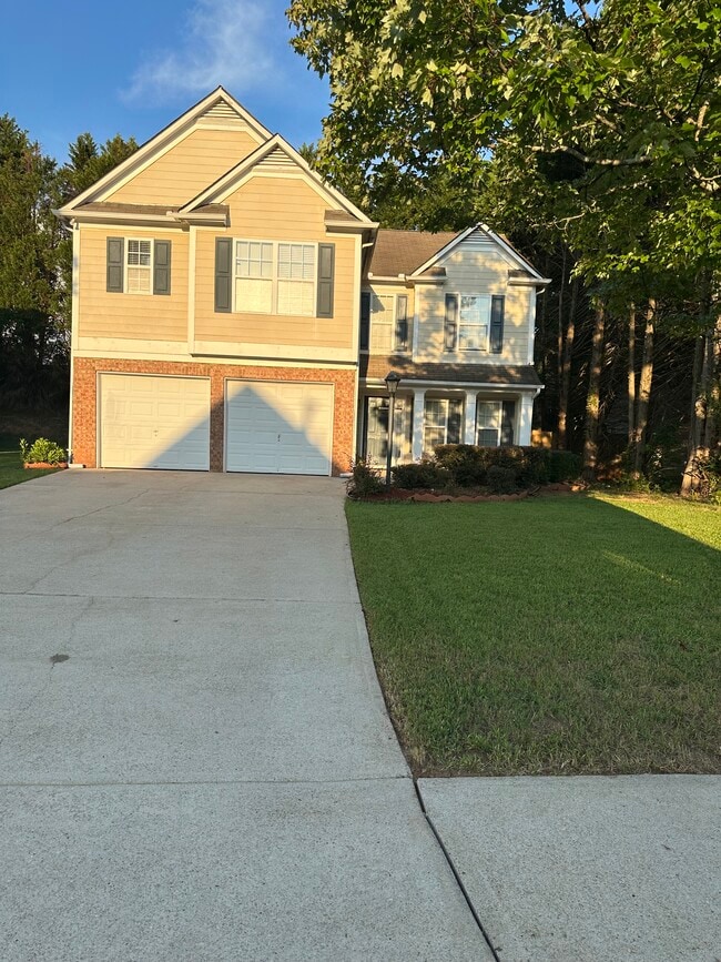 Outside of the house - 2562 Plymouth Way