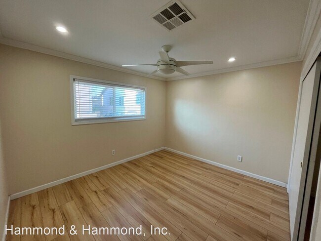 Building Photo - 2 br, 1 bath House - 10067 Lev Ave.