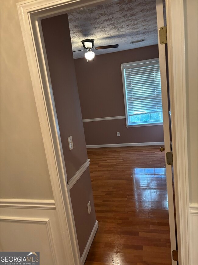 Building Photo - 2987 Fields Dr