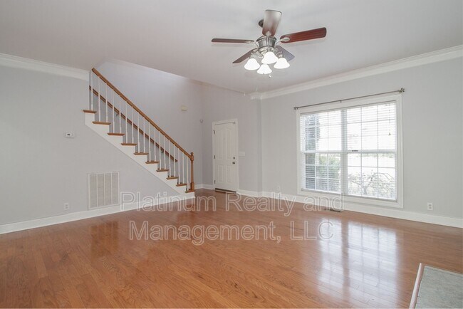 Building Photo - 4113 Olivet Dr