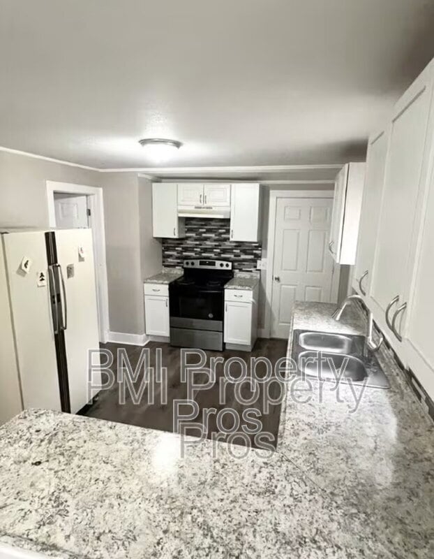 Building Photo - 4678 N 49th St