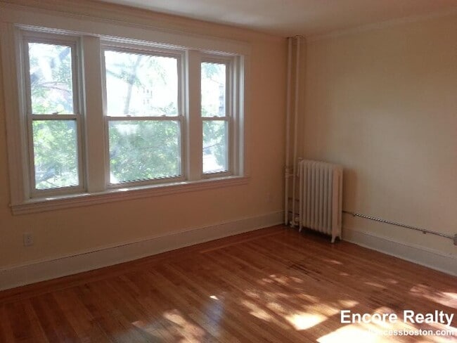 Building Photo - 1615 Commonwealth Ave