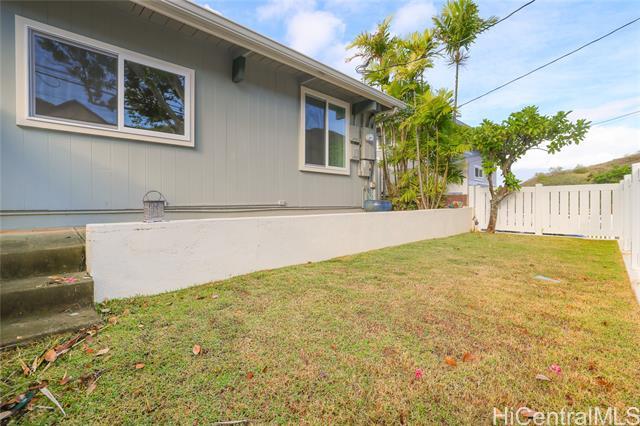 Building Photo - 1277 Kuuna St