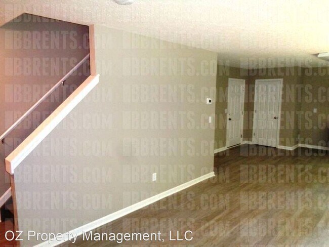 Building Photo - 4 br, 2.5 bath House - 404 McEwing Drive