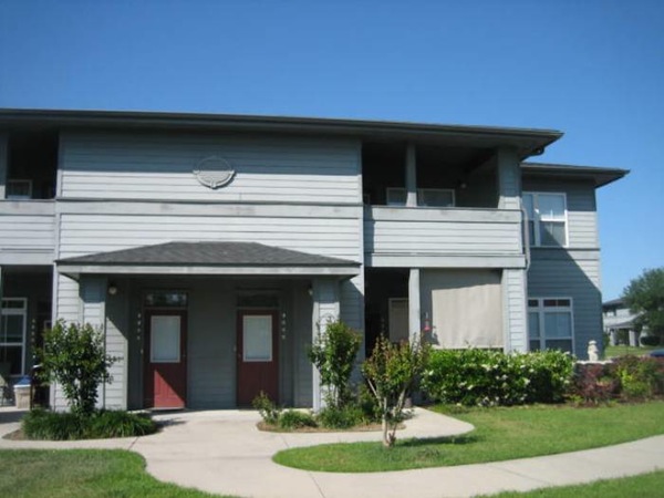 Primary Photo - 3005 Mariners Way