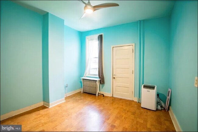 dormitorio principal - 5141-1 Hazel Ave