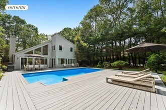 Building Photo - 24 Quogue Riverhead Rd