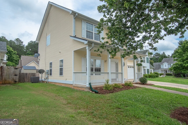 Building Photo - 74 Roxbury Ln