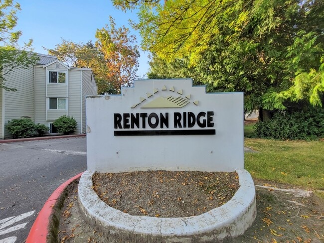 Building Photo - Renton Ridge top unit is available. Great ...