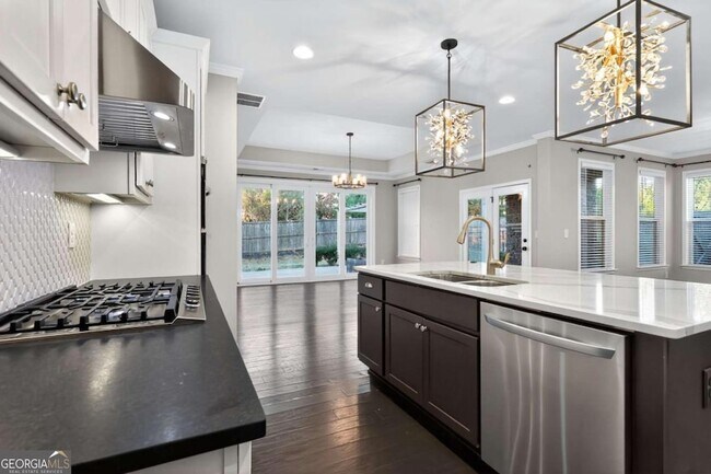 Building Photo - 3515 Knobcone Dr