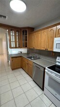 Building Photo - 1270 W 42nd St