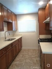 Building Photo - 648 Abbey Ln