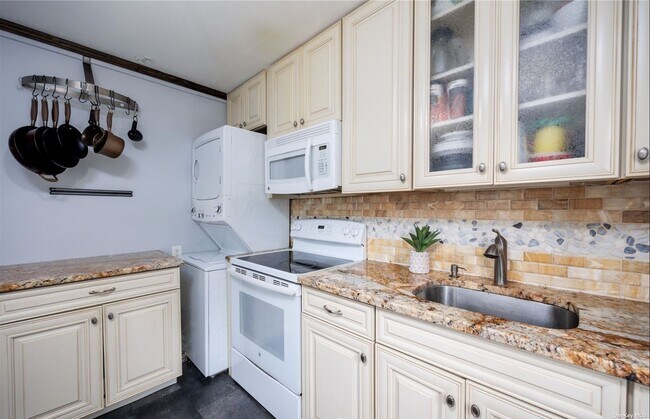 Foto del edificio - 19 Morning Glory Rd