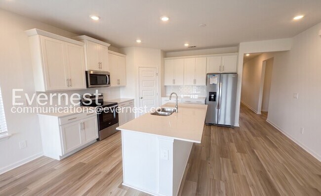 Building Photo - 29447 Satilla Cir