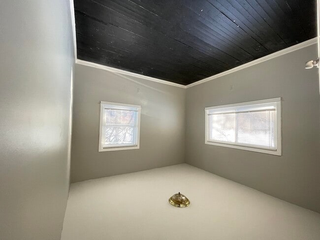 Building Photo - 3516 Stockton St