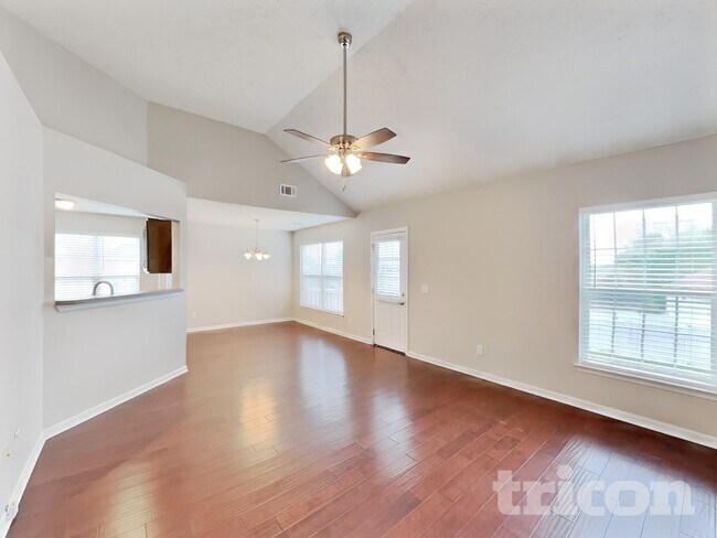 Building Photo - 2923 Wills Ct
