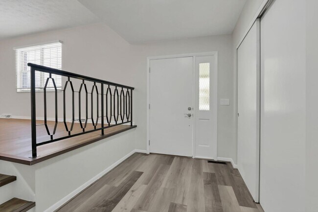 Foto del edificio - 3080 Pine Valley Rd