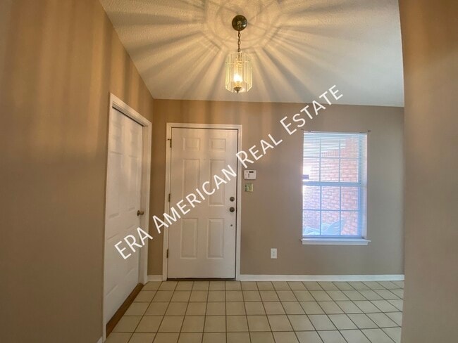 Foto del edificio - 4032 Leesway Cir