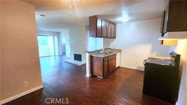 Building Photo - 23611 Golden Springs Dr