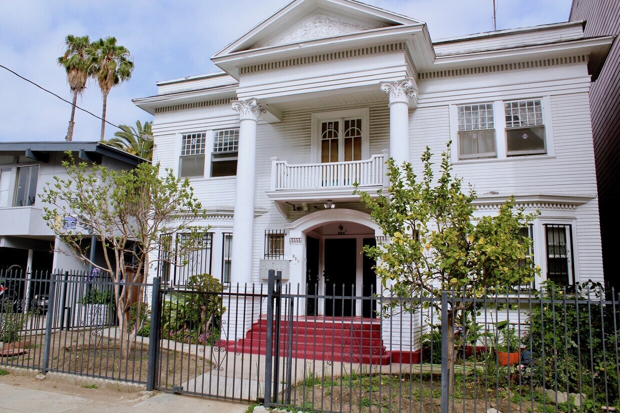 Listing Image