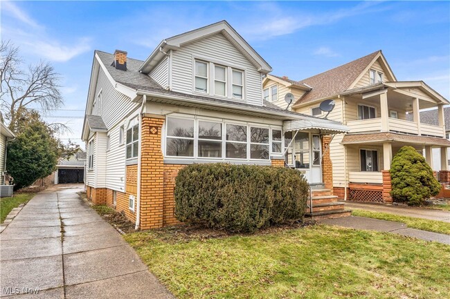 Foto del edificio - 10007 Parkview Ave