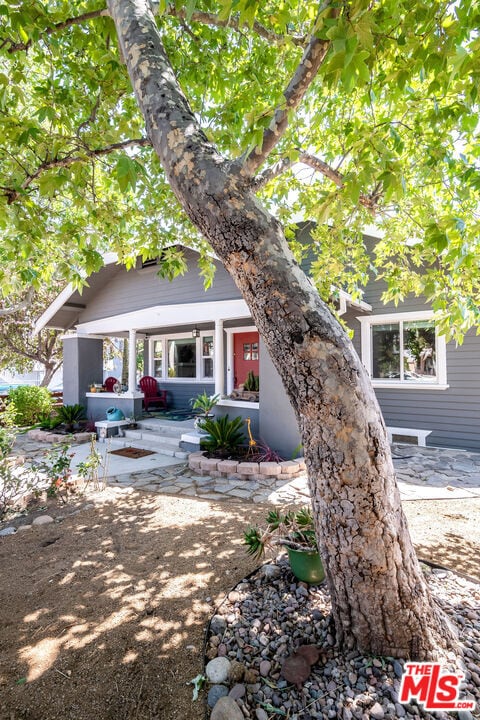 Building Photo - 5802 Lexington Ave